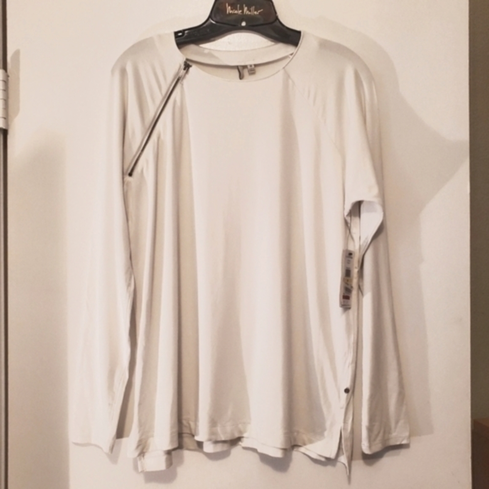 Calvin Klein Jeans white top
